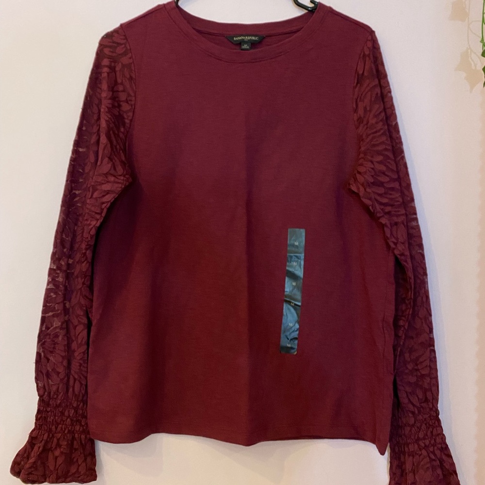 Banana Republic Long Sleeve Top with Lace Sleeves. BRAND NEW WITH TAGS. Size M